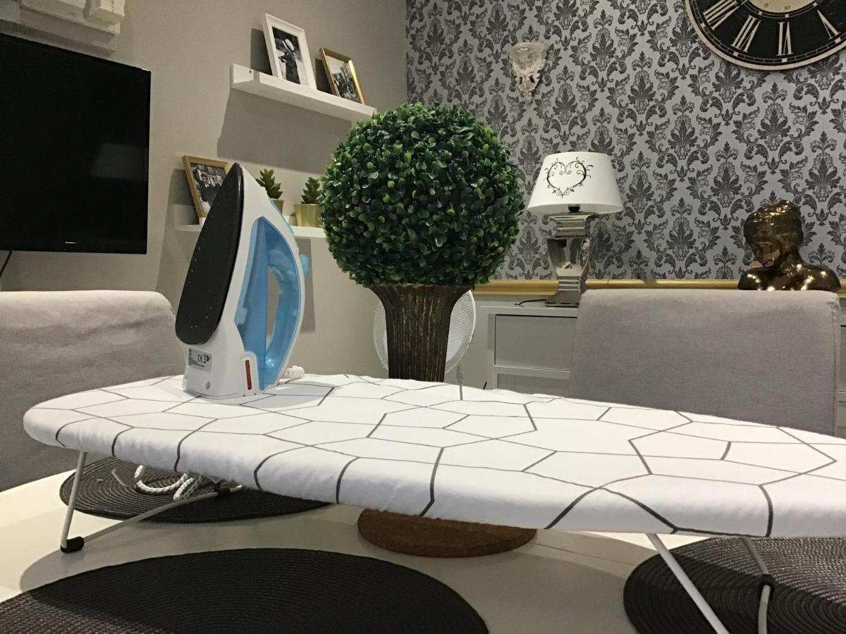 Appartement Medicis Avec Garage Honfleur Eksteriør bilde