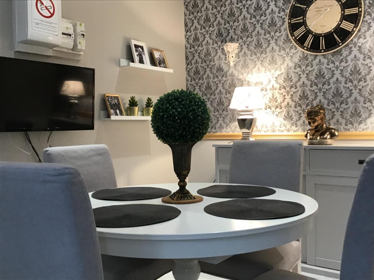 Appartement Medicis Avec Garage Honfleur Eksteriør bilde